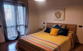 Touristic Flat Near The Train Station, 6 Beds